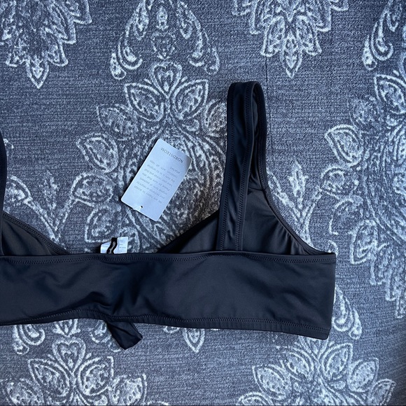 Madewell Second Wave Tie-Front Bikini Top in Black Size 3X - Picture 9 of 9